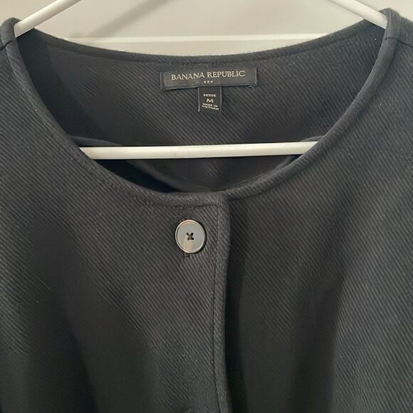 Banana Republic Factory Tie Waist Black Jacket - Picture 2 of 5